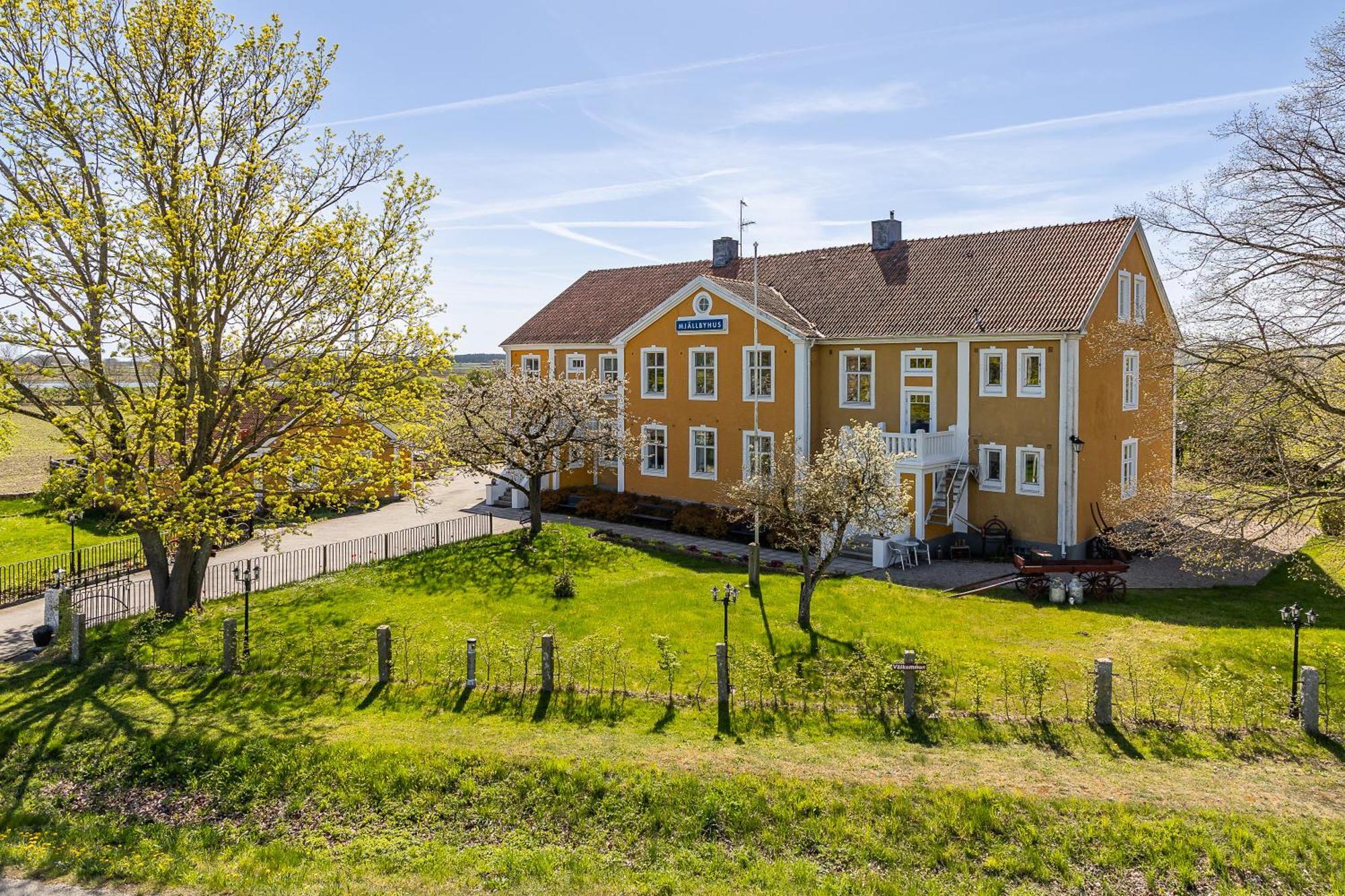 Mjaellbyhus Pensionat & Stugby Sölvesborg Extérieur photo
